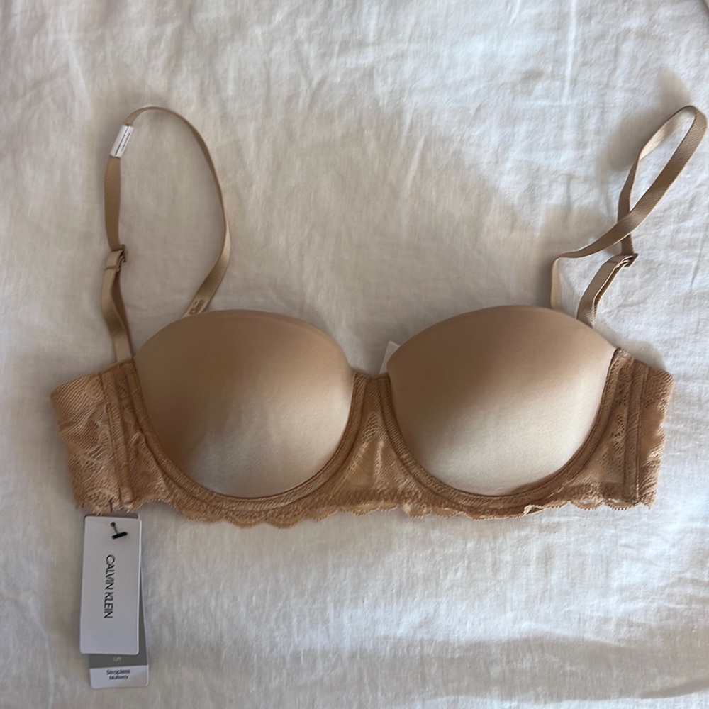 Calvin Klein strapless multi-way bra, new with tags size 34C